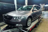 Vůz na náhradní díly Škoda Superb 2 kombi 2010 CBBB KXZ LF4U