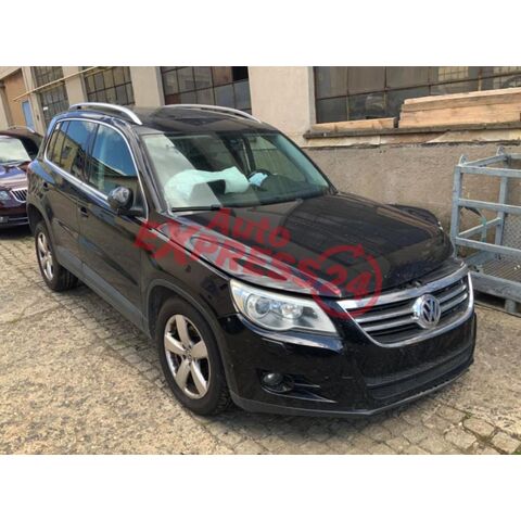 Vůz na náhradní díly VW Tiguan 5N 2009 CBAB JBG LC9X