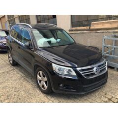 Vůz na náhradní díly VW Tiguan 5N 2009 CBAB JBG LC9X