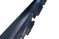 Audi A8 D4 4H sedan r.v. 2010 černá metalíza kód barvy LZ9Y levý práh