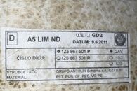 Škoda Octavia 2 facelift sedan r.v. 2012 šedá stropnice 1Z5867501P