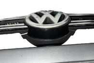 VW Tiguan 5N facelift r.v. 2013 šedá metalíza kód barvy LD7R přední nárazník