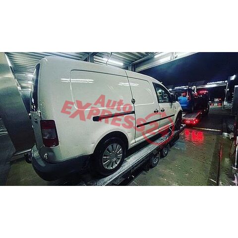 Náhradní díly VW Caddy 2K Maxi kombi 2010 BLS LFZ LB9A