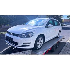 Vůz na náhradní díly VW Golf 7 kombi 2014 CLHA PYS LC9A