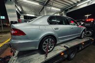 Vůz na náhradní díly Škoda Superb 2 sedan 2013 CFFB PBF LA7W