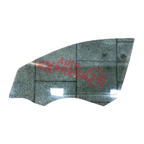 Škoda Octavia 3 sedan facelift Laurin a Klement r.v. 2019 levé přední sklo