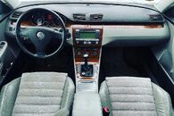 Veškeré náhradní díly VW Passat B6 kombi 2006 BVY GXV LA7W