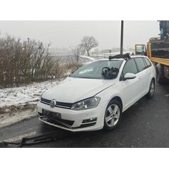 Vůz na náhradní díly VW Golf 7 kombi 2014 CLHA MWW LC9A