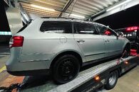 Vůz na náhradní díly VW Passat B6 kombi 2006 BKP HDV LA7W