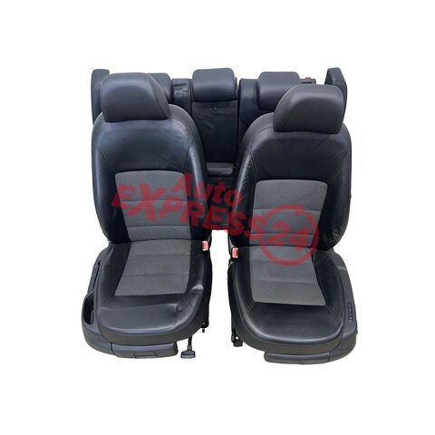 Škoda Octavia 2 kombi r.v. 2010 sedačky