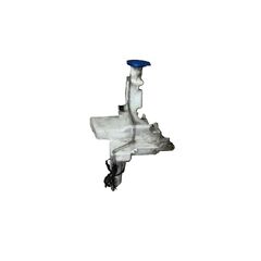 VW Passat B6 kombi r.v. 2007 nádoba ostřikovačů 3C0955453