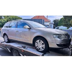 Vůz na náhradní díly VW Passat B6 kombi 2006 BMR HYC LD1W