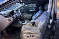 Vůz na díly VW Passat B6 R-Line kombi 2010 CBBB MMH LC8Z