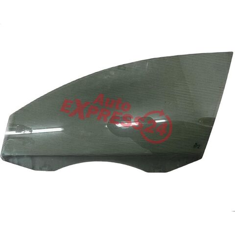 VW Passat B7 kombi r.v. 2014 levé přední sklo