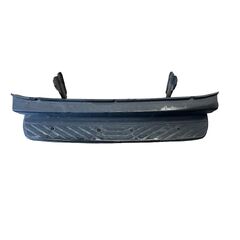 VW Crafter 2E L1H1 r.v. 2012 skříňový vůz 30 zadní nárazník prostřední část stupačka