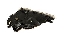 Seat Leon 5F kombi r.v. 2017 pravé přední světlo halogen 5F1941016B