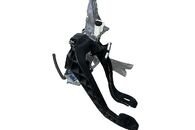 Audi RS4 B7 8E sedan r.v. 2007 pedály 8E1721117A