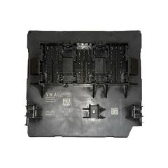 VW Passat B7 kombi r.v. 2012 centrální řídící jednotka 3AA937087E