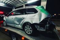 Veškeré náhradní díly VW Golf 6 kombi 2012 CAXA NBW LA7W