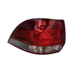 VW Golf 6 kombi r.v. 2012 levé zadní vnější světlo