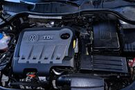 Vůz na náhradní díly VW Passat B7 kombi 2013 CFFB NFU LC8Y