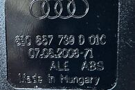Audi RS4 B7 8E sedan r.v. 2007 dvojitý zámek pásu 8E0857739D 8E0857797A