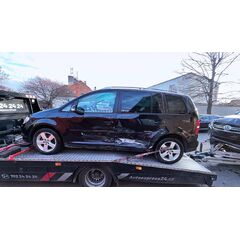Vůz na náhradní díly VW Touran 1T2 FL 2009 BMM KNR LC9X