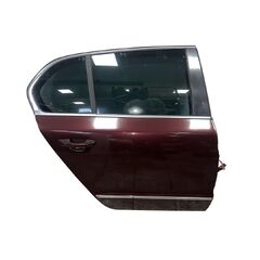 Škoda Superb 2 sedan r.v. 2009 vínová metalíza kód barvy LF3X 9893 X7X7 pravé zadní dveře