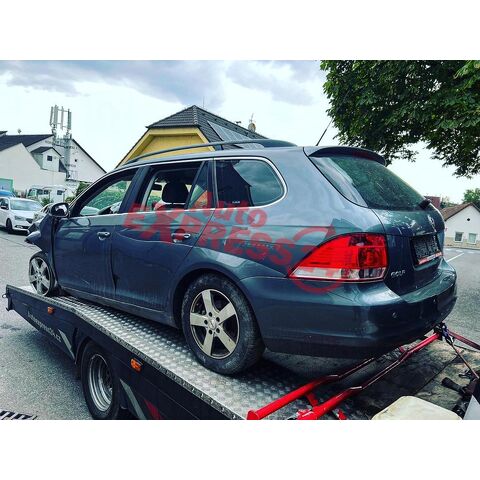 Veškeré náhradní díly VW Golf 5 kombi 2008 BMM KMX LD7X