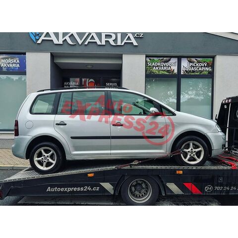 Vůz na náhradní díly VW Touran 1T1 r.v. 2005 BKC GQN LA7W