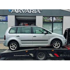 Vůz na náhradní díly VW Touran 1T1 r.v. 2005 BKC GQN LA7W