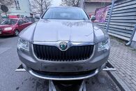 Vůz na náhradní díly Škoda Superb 2 sedan 2009 CBBB KPS LF8H