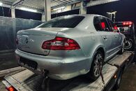 Vůz na náhradní díly Škoda Superb 2 sedan 2013 CFFB PBF LA7W