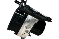 VW Golf 6 hatchback r.v. 2012 řídící jednotka ABS 1K0907379BE 1K0614517CP