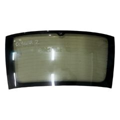 Škoda Octavia 2 kombi zadní sklo