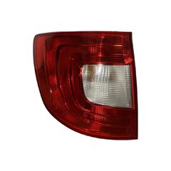 Škoda Superb 2 kombi r.v. 2013 levé zadní vnější světlo 3T9945095L