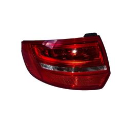 Audi A3 8P Sportback facelift r.v. 2010 levé zadní vnější světlo 8P4945095E