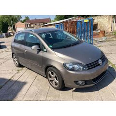 Vůz na náhradní díly VW Golf 6 plus r.v. 2010 CAXA LWZ LA8X