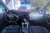 Vůz na náhradní díly VW Golf 7 kombi 2015 CLHA MWW LA7N