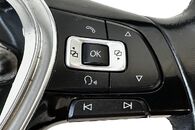 VW Passat B8 kombi r.v. 2017 multifunkční volant 5G0419091