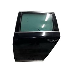 VW Passat B7 kombi r.v. 2013 černá metalíza kód barvy LC9X levé zadní dveře