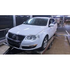 Vůz na náhradní díly VW Passat B6 kombi 2008 BLS KBM LB9A
