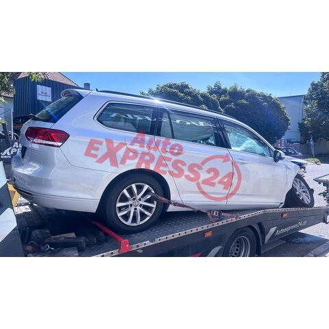 Vůz na náhradní díly VW Passat B8 kombi 2017 CRLB QFZ L0K1