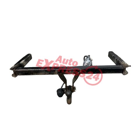 Audi Q5 8R S-Line r.v. 2010 tažné zařízení pevné