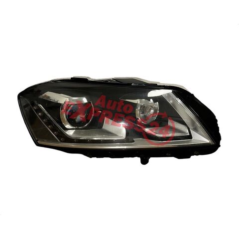 VW Passat B7 kombi r.v. 2012 pravé přední světlo xenon 3AB941754 jednotky 3D0941329A 8K0941597B