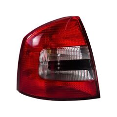 Škoda Octavia 2 RS facelift sedan r.v. 2011 levé zadní vnější světlo 1Z5945095B