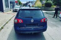 Veškeré náhradní díly VW Passat B6 kombi 2006 BMP HQL LA5E