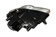 VW Passat B6 kombi r.v. 2010 pravé přední světlo halogen