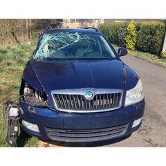 Vůz na náhradní díly Škoda Octavia 2 FL kombi 2011 CFHC LHD LF5Q