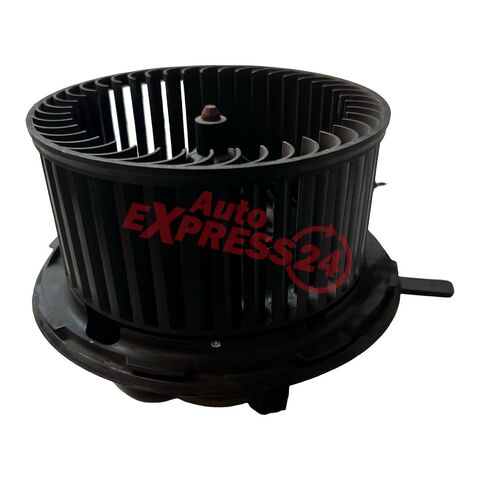 Škoda Octavia 2 RS kombi r.v. 2008 ventilátor topení 3C0907521B